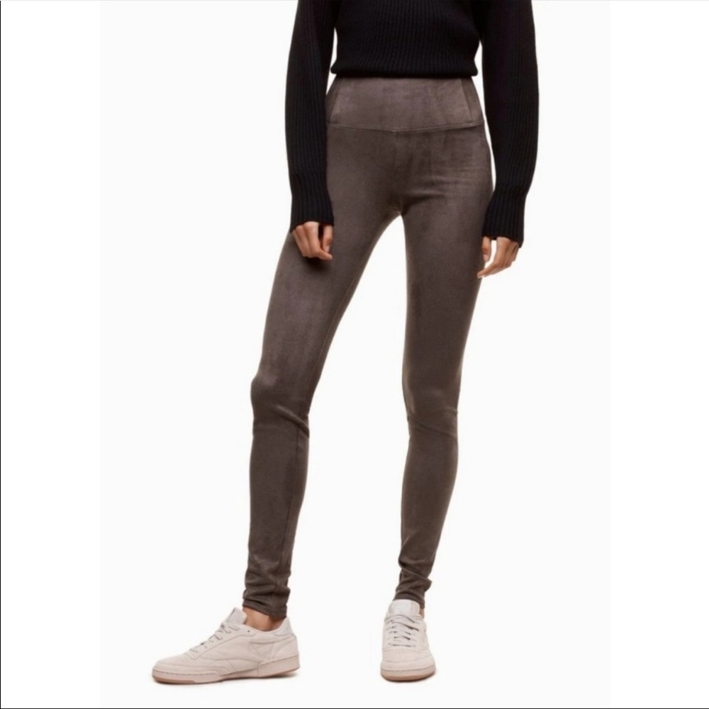 Aritzia Wilfred Free Daria Suede Brown Leggings